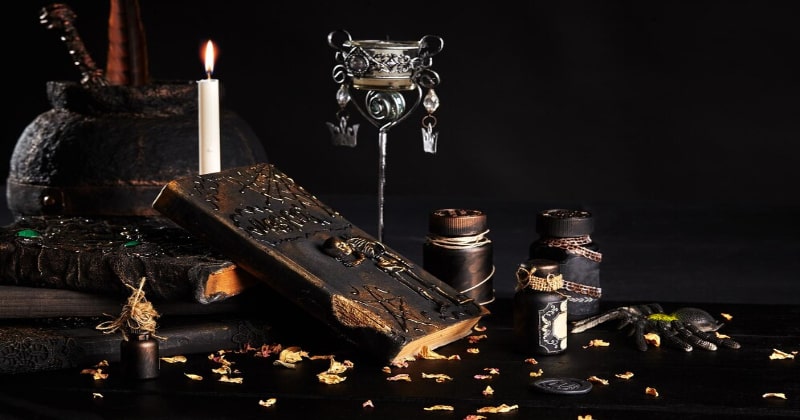 Sihr istikhfa' magic